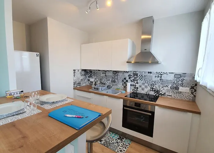 Apartment Superbe 2 Pieces - Secteur Gare De Troyes Et Centre-ville Avec Stationnement Sainte-Savine